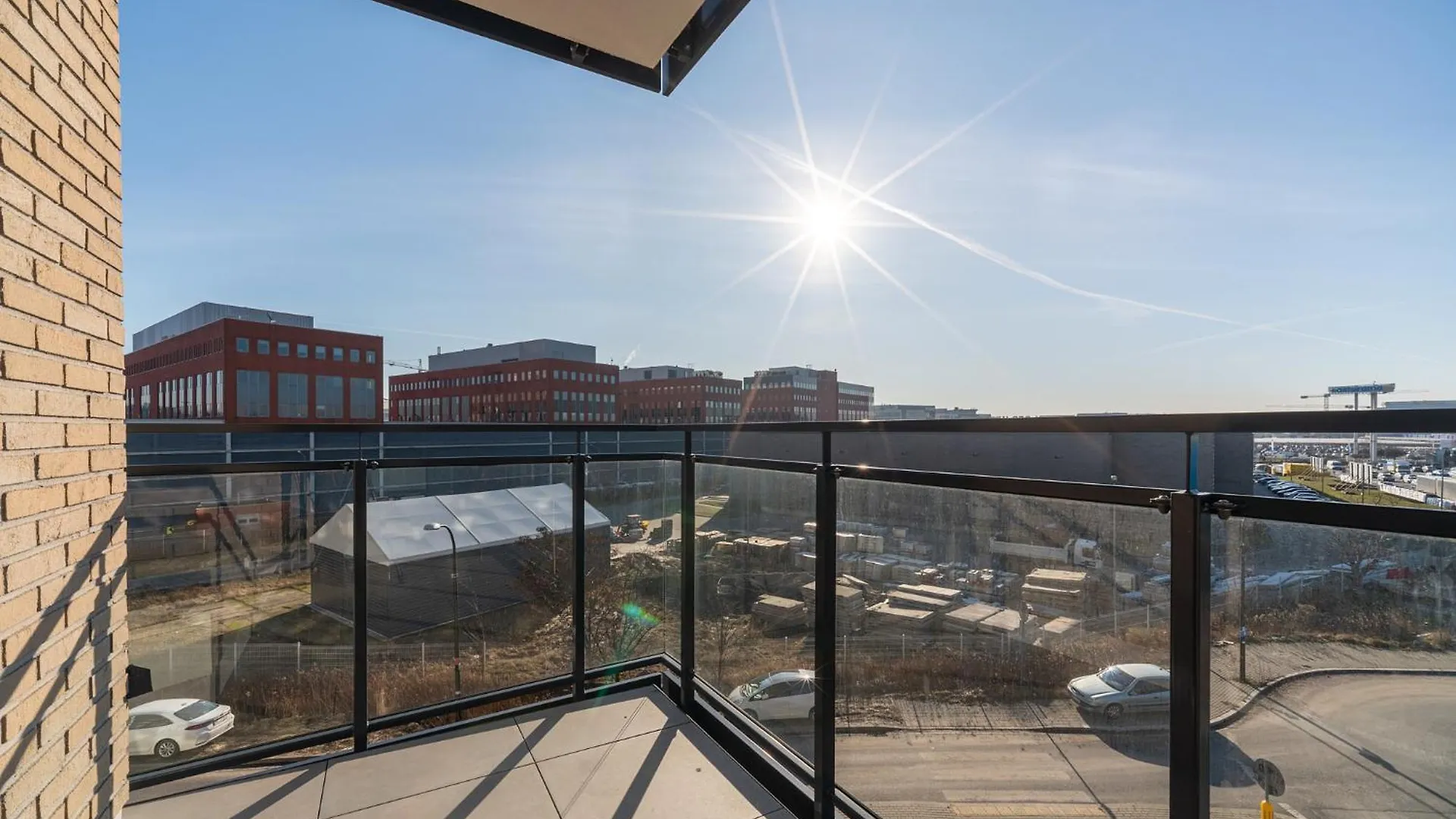 Apartment Nowe Apartamenty Warszawa Wiktoryn Tv Smart Wi-Fi Poland